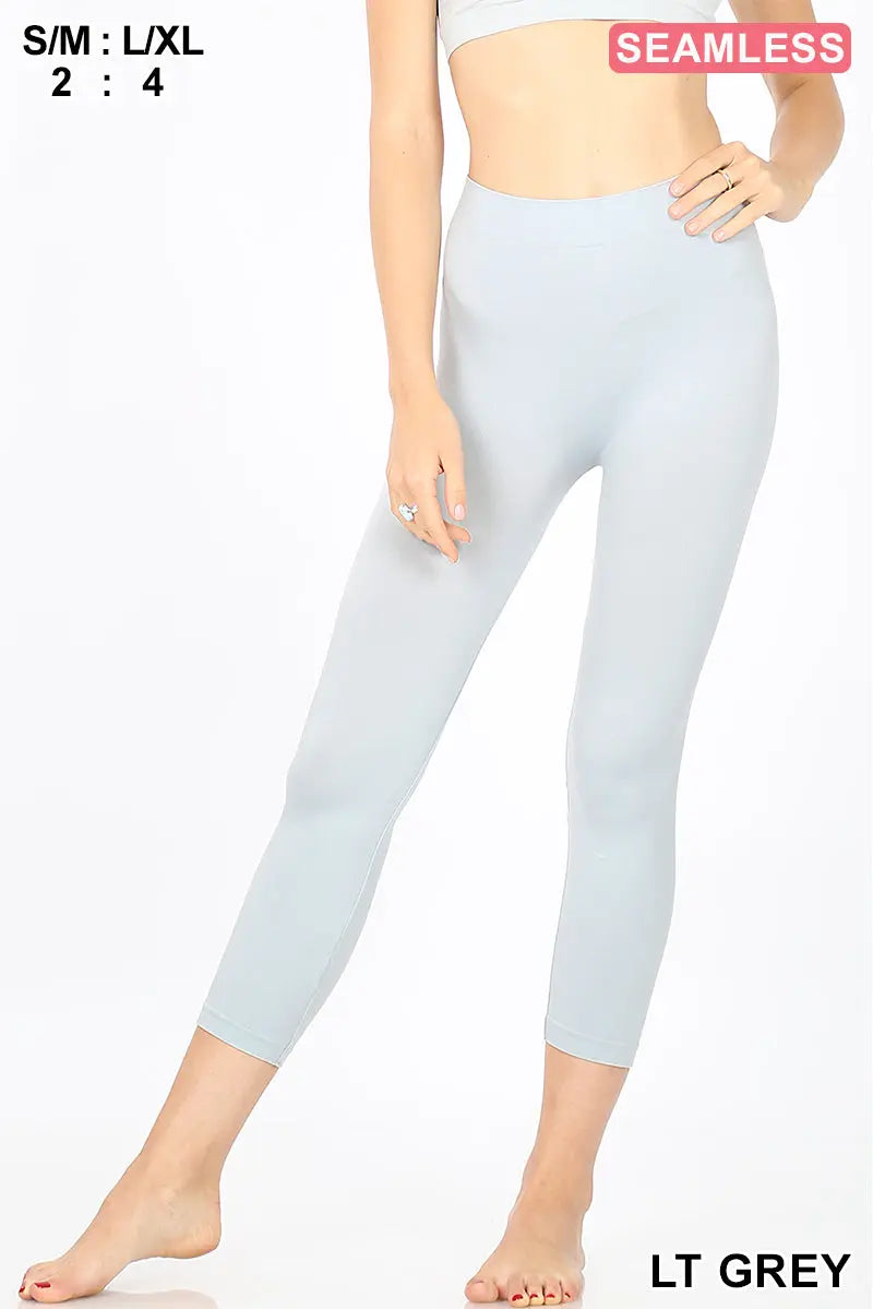 SEAMLESS CLASSIC CAPRI LEGGINGS  NP-5802AB - Cathy,s new look 